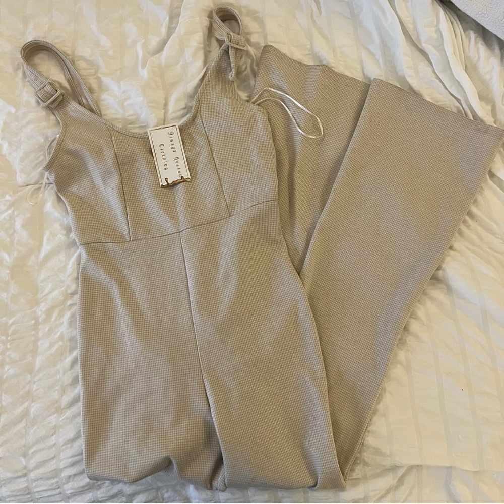 Never worn patterned flared jumpsuit overalls